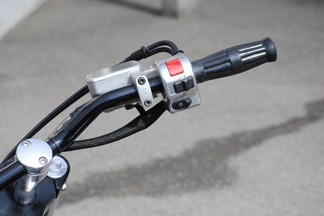 �ޥ���������ξ�˻��äƤ�����礭�ʲ������Ѥ��ޤ�