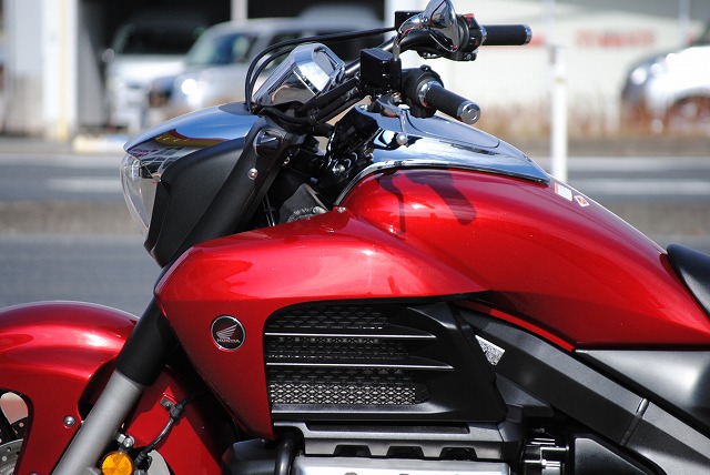 �ޥ���������ξ�˻��äƤ�����礭�ʲ������Ѥ��ޤ�